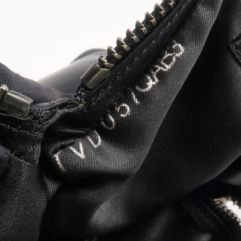 Valentino 羊皮皮革Clutch手拿包-10