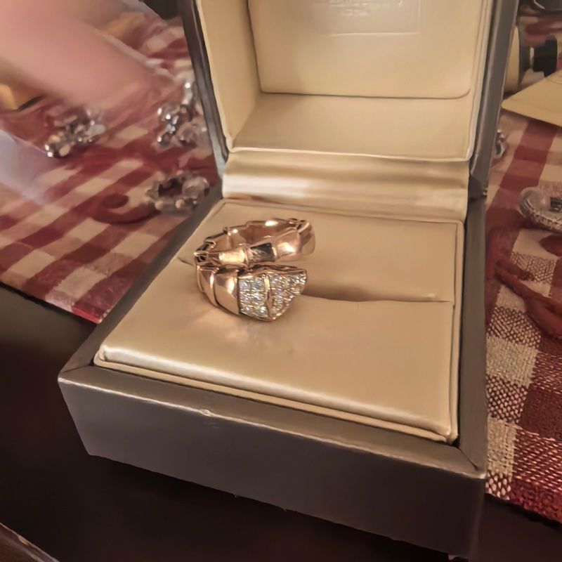 BVLGARI Serpenti半鑽寬版蛇形戒指18K玫瑰金/鑽石s-4