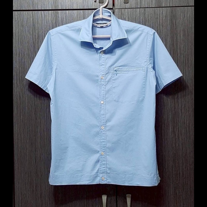 （日本製MIJ）BURBERRY 博柏利 LONDON 男淺藍單拉鍊口袋短袖襯衫M-0
