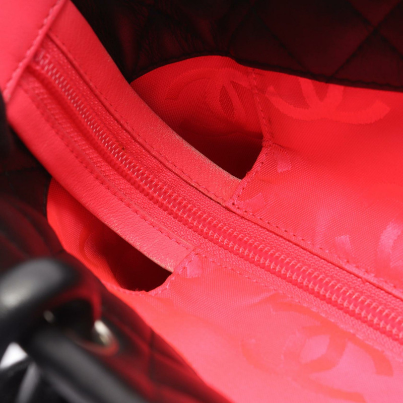 香奈兒 Cambon 系列中型托特包 A25167 皮革漆皮黑色二手-8