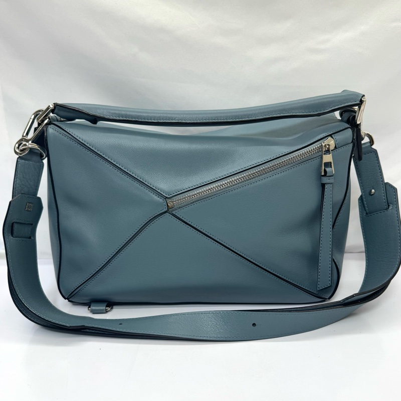 LOEWE Puzzle 藍色中型幾何拼接包-2