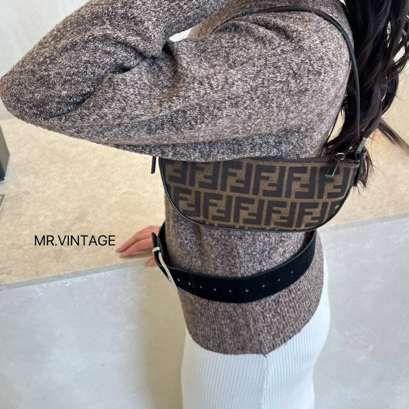 🏷Fendi漁夫包-1