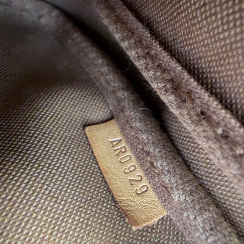 Louis Vuitton 麻將包-12