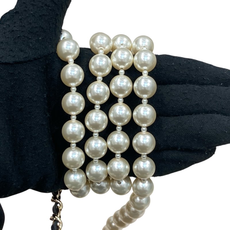 CHANEL 香奈兒 MINI VANITY 迷你珍珠鏈條化妝箱包 皮革 黑色 淺金釦-13