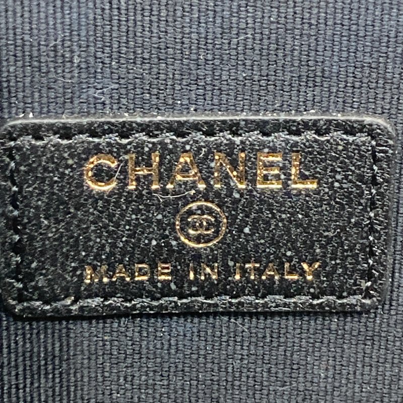 CHANEL 香奈兒 MINI VANITY 迷你珍珠鏈條化妝箱包 皮革 黑色 淺金釦-16