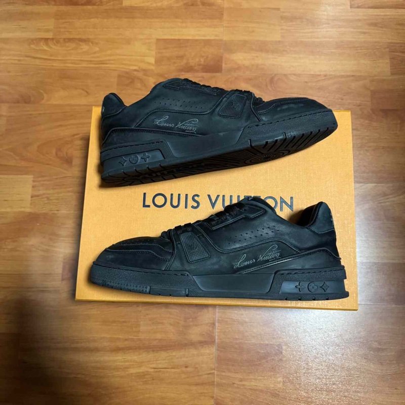Lv Trainer新款做舊黑武士 小牛皮低幫板鞋 男款 黑色 41.5碼-0
