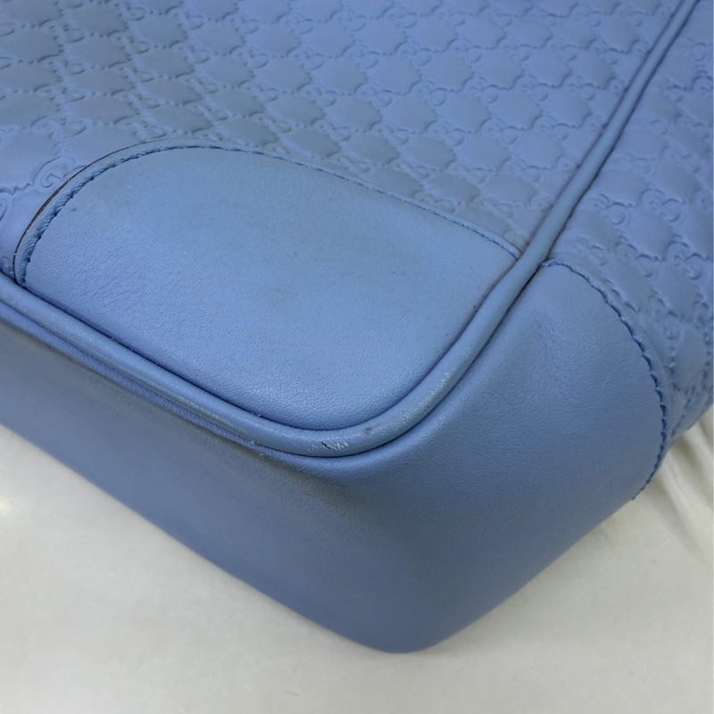 這款手袋是Gucci 的Microguccissima 皮革手提包。-6