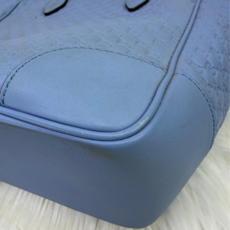 這款手袋是Gucci 的Microguccissima 皮革手提包。-12