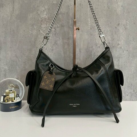 Louis Vuitton LV CarryAll PM 黑武士