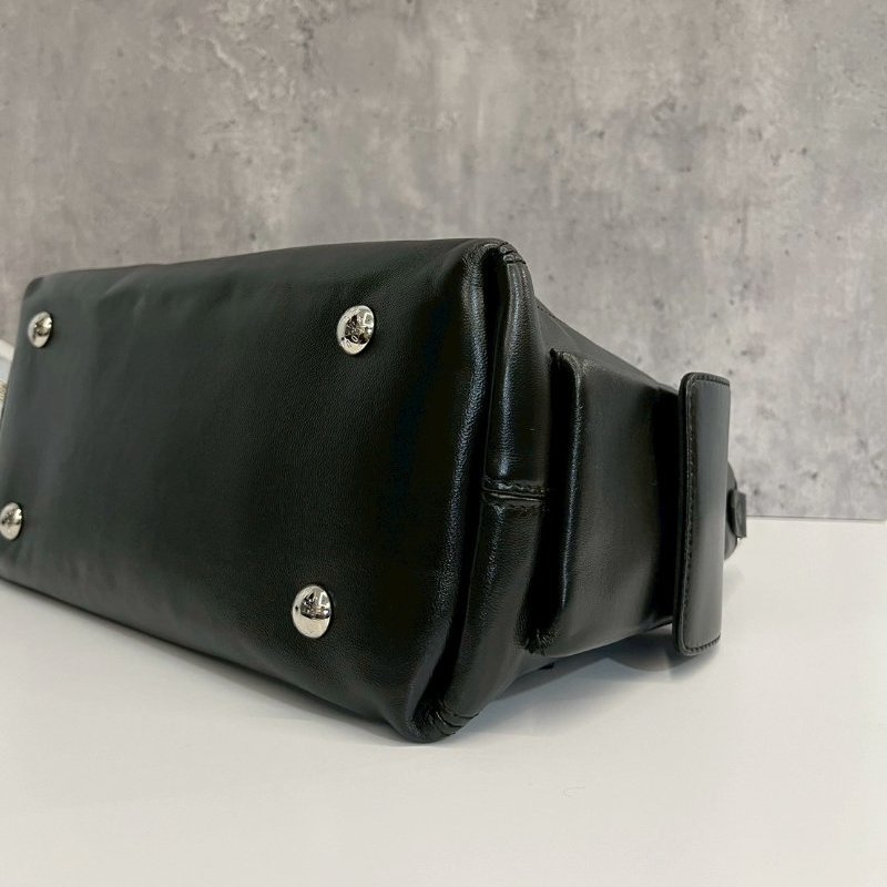 Louis Vuitton LV CarryAll PM 黑武士-5