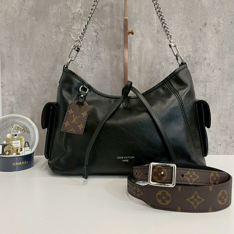 Louis Vuitton LV CarryAll PM 黑武士-8