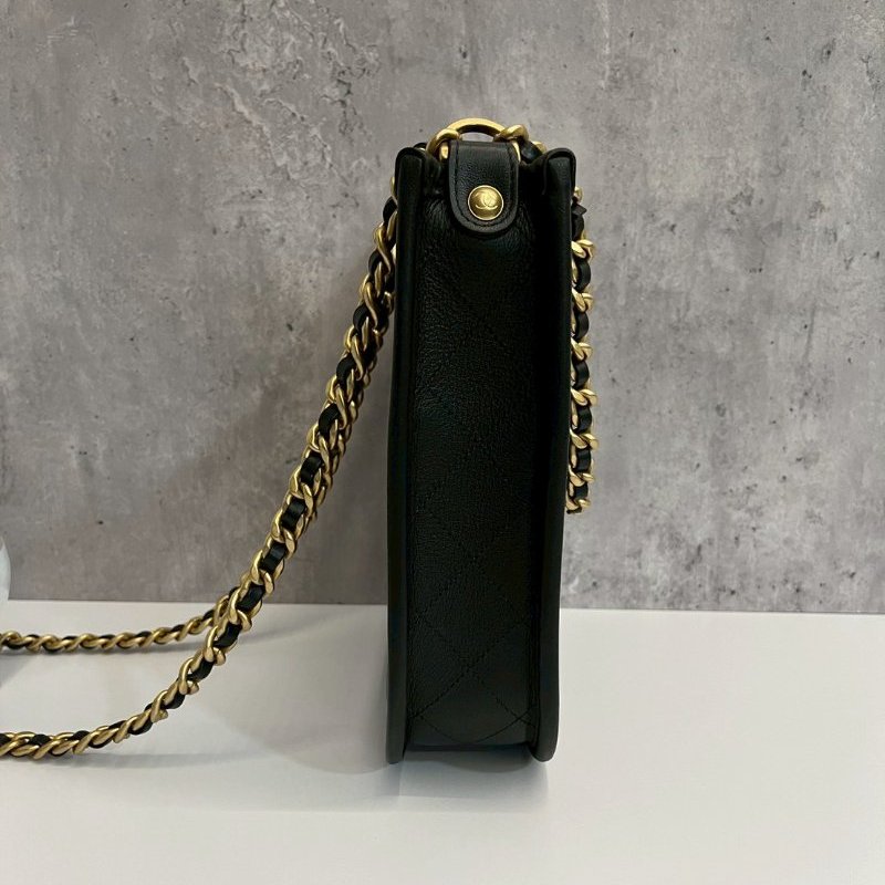 Chanel 24S hobo bag 黑金牛 晶片款-2