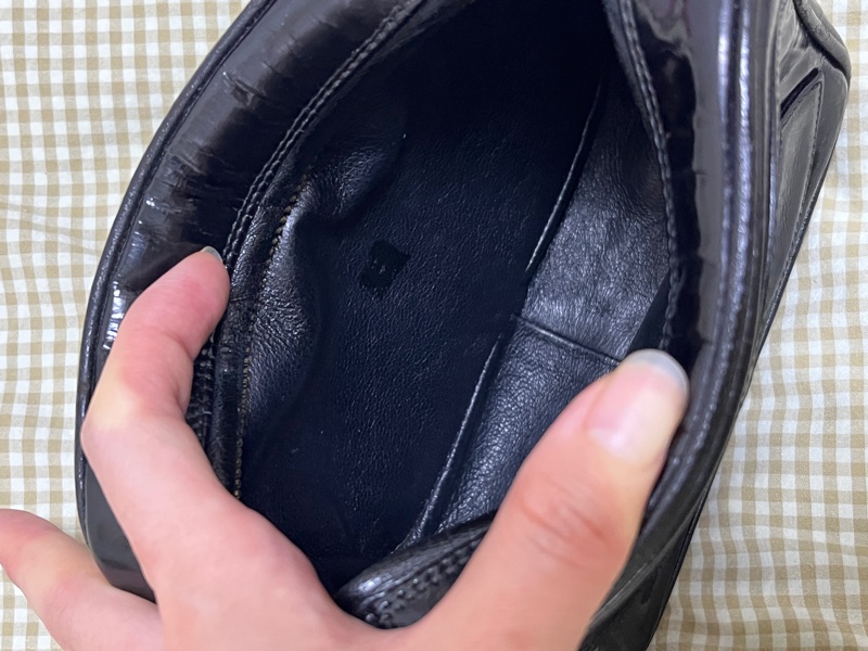 香奈兒 CHANEL Vintage 迷你漆皮流蘇黑色斜背包 中古包 金鏈-6