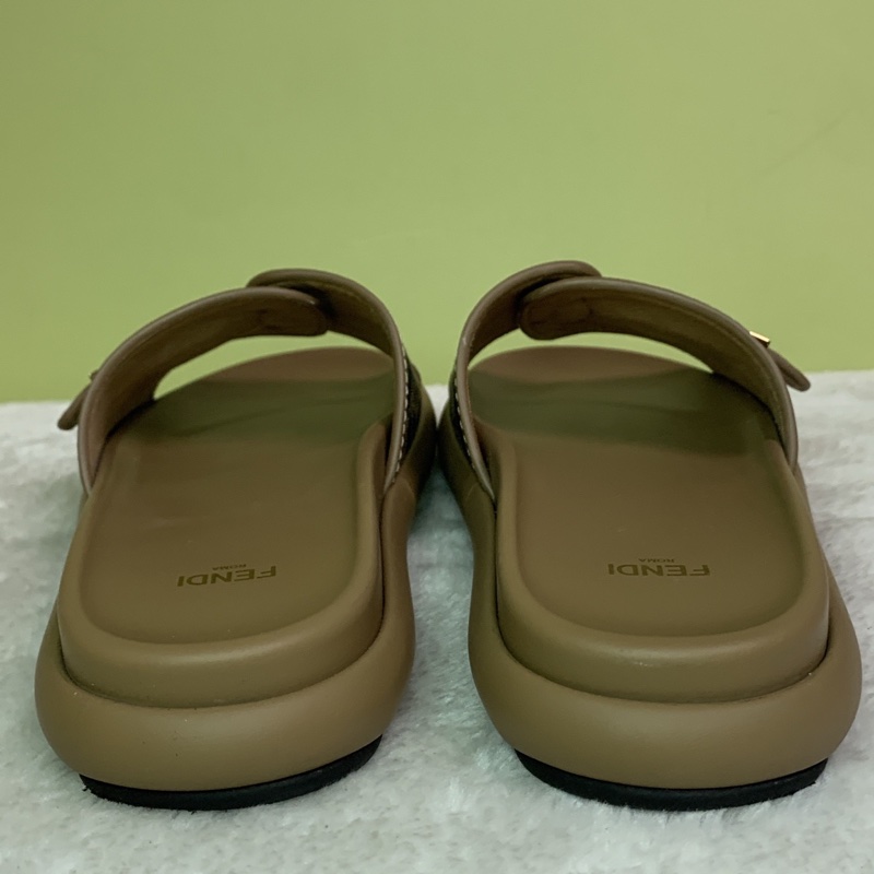 Fendi/芬迪 老花拖鞋 38碼 正常使用痕跡-1