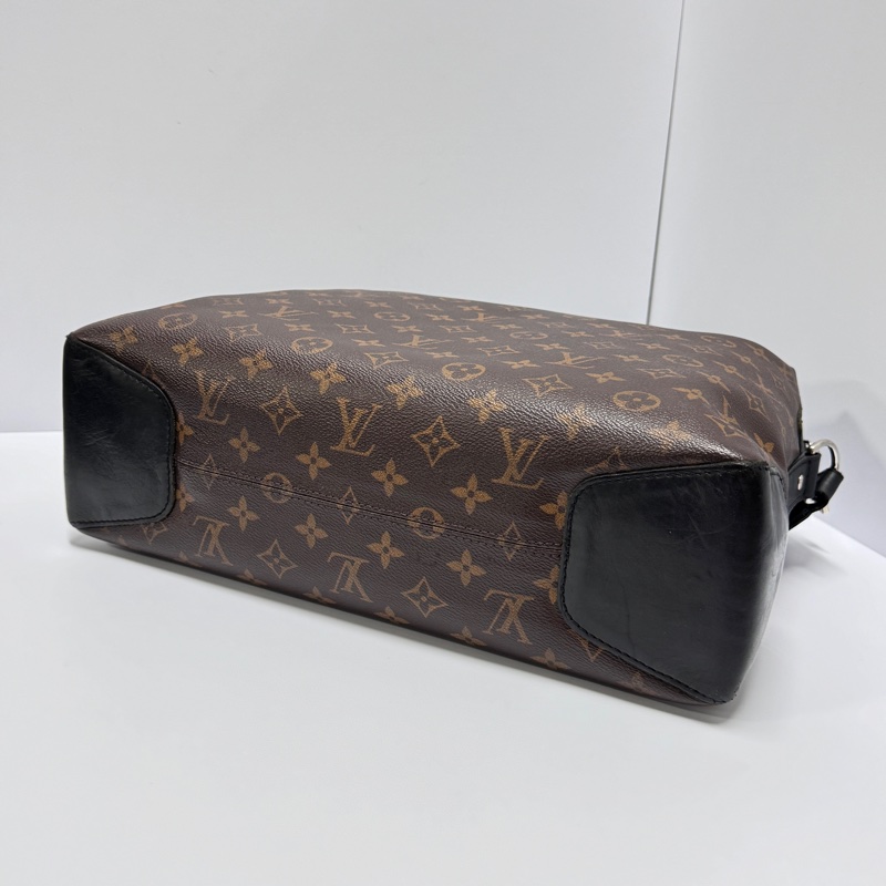 【極新🎁】 LV Macassar 經典老花 郵差包 （專櫃106,000）-12