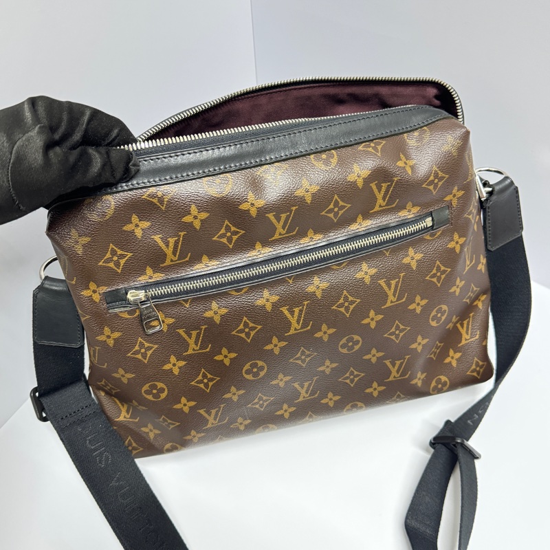 【極新🎁】 LV Macassar 經典老花 郵差包 （專櫃106,000）-18