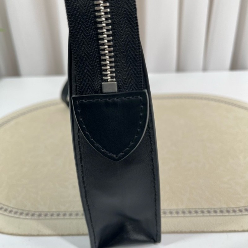 LV路易威登 黑色棋盤格洗漱包 拉鍊開合 內裡乾淨整潔 有手柄-19