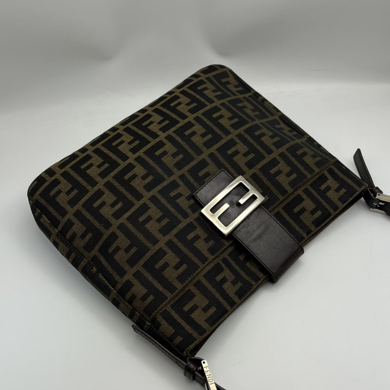 🏷Fendi老花托特包-2