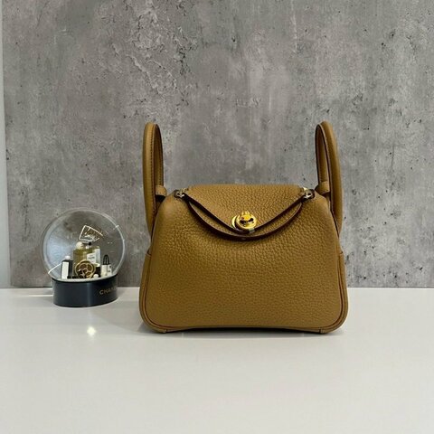 Hermes mini Lindy 餅乾色 金釦 全新閒置