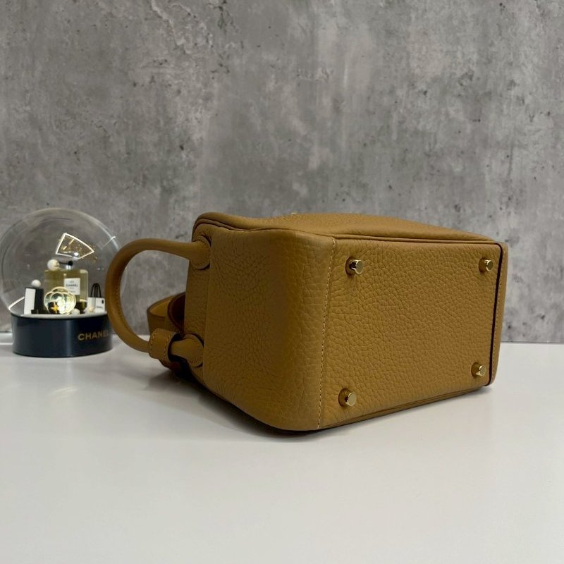 Hermes mini Lindy 餅乾色 金釦 全新閒置-4