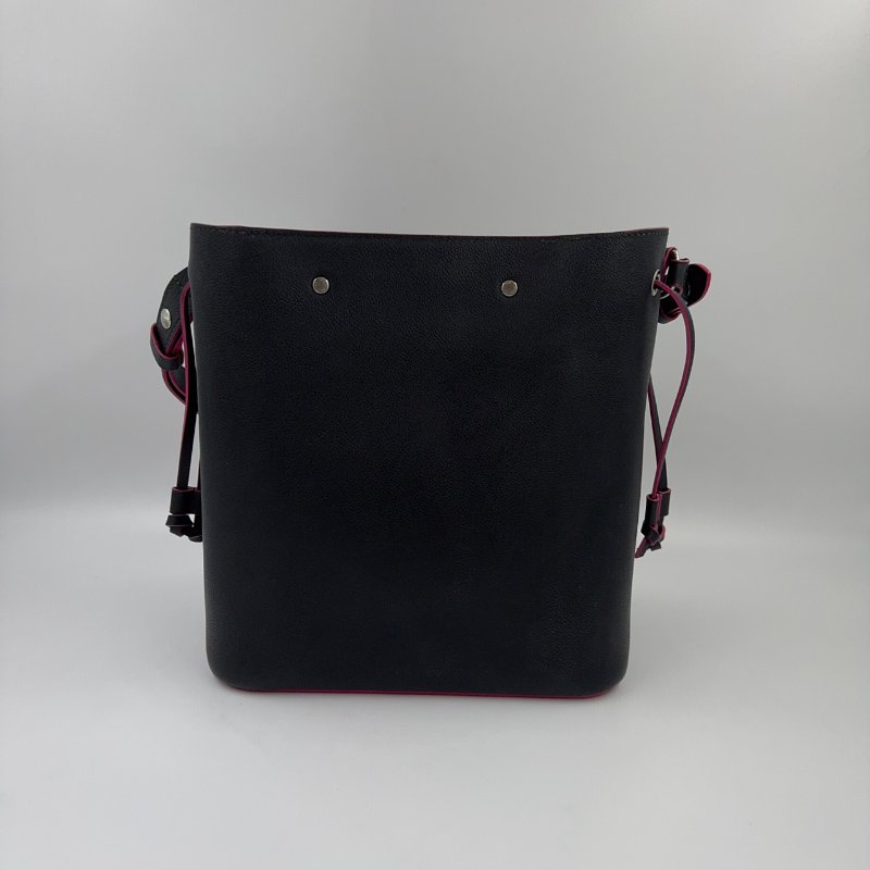 LV 黑牛皮桃紅內裡銀釦束口水桶包M54677(LOGO膠膜還在)-9