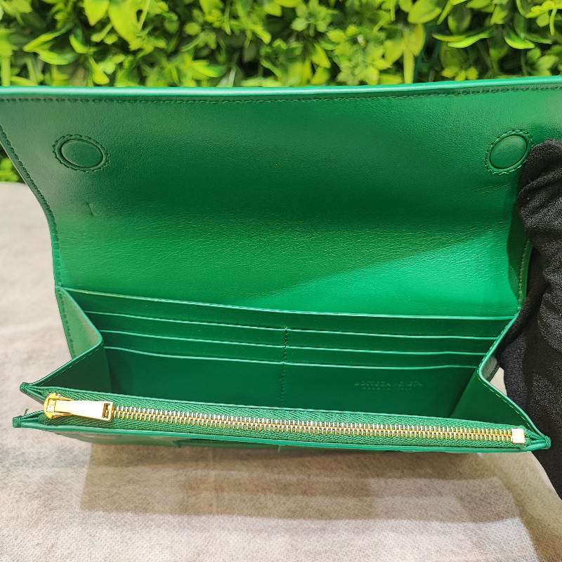 Bottega Vaneta Long Wallet-4