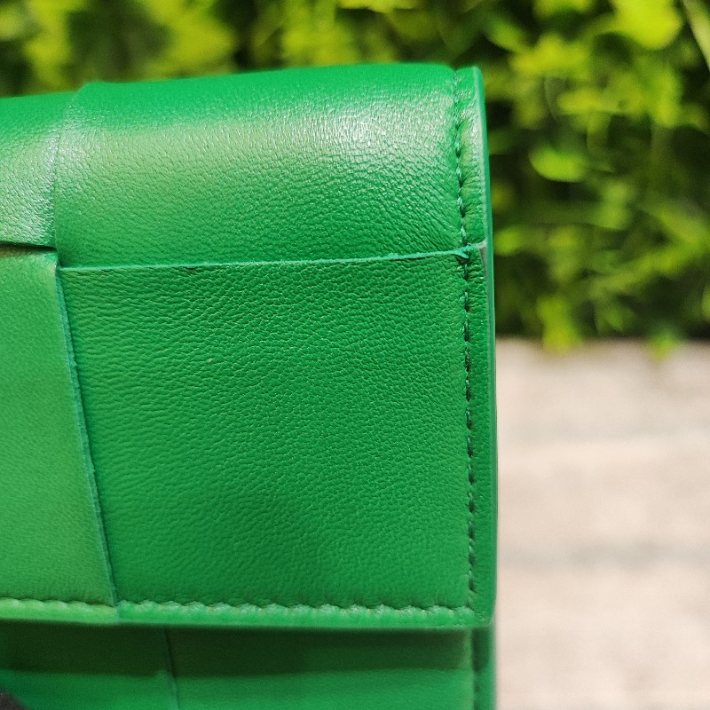 Bottega Vaneta Long Wallet-15