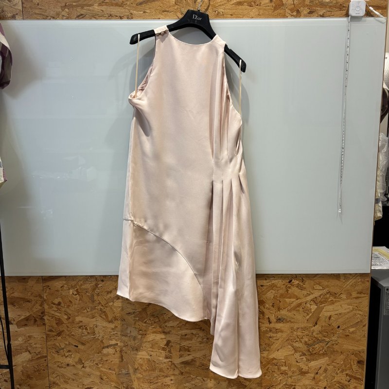 【美收精品】DIOR淺粉色背心連身裙 5-42-0