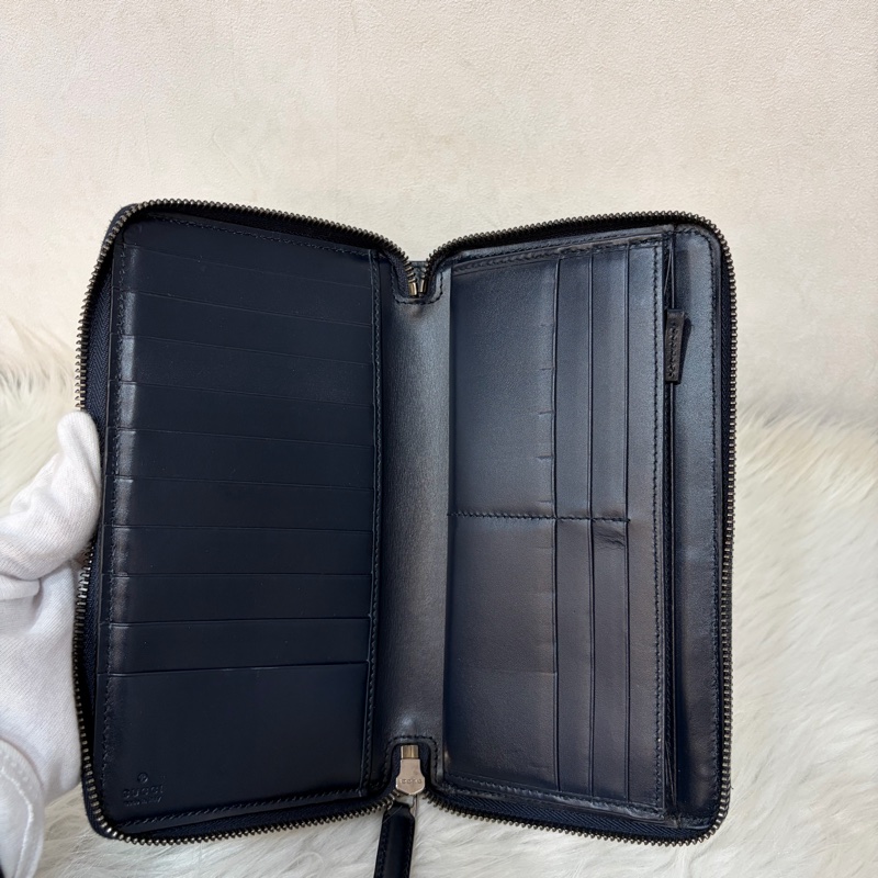 GUCCI 447906 深藍 全皮 拉鍊夾 零錢包 手機包 支票夾 護照夾 長夾-24
