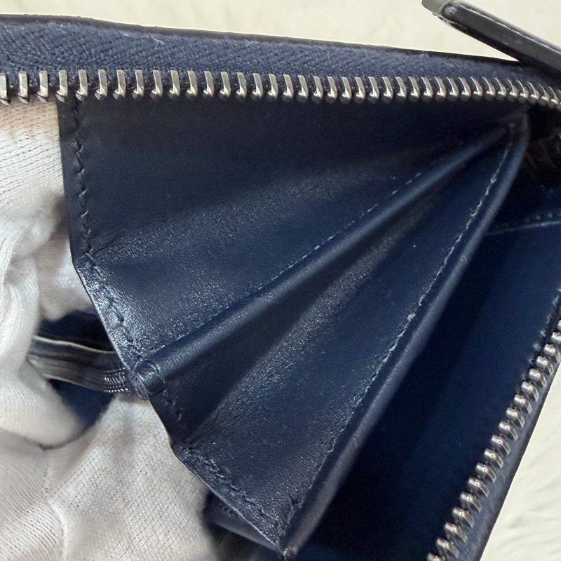 GUCCI 447906 深藍 全皮 拉鍊夾 零錢包 手機包 支票夾 護照夾 長夾-35
