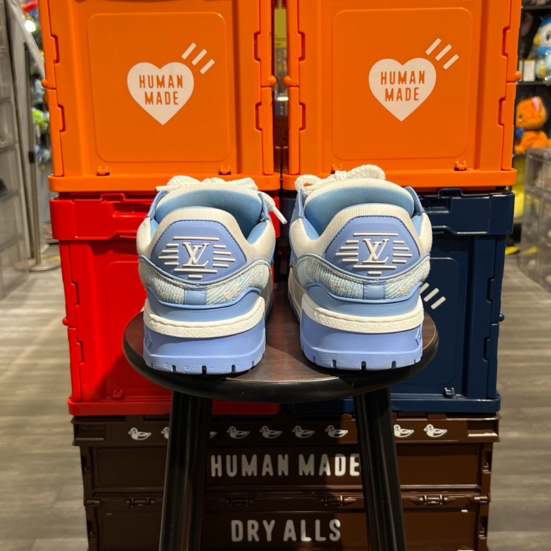 Lv trainer 牛仔胖丁Eu41-4