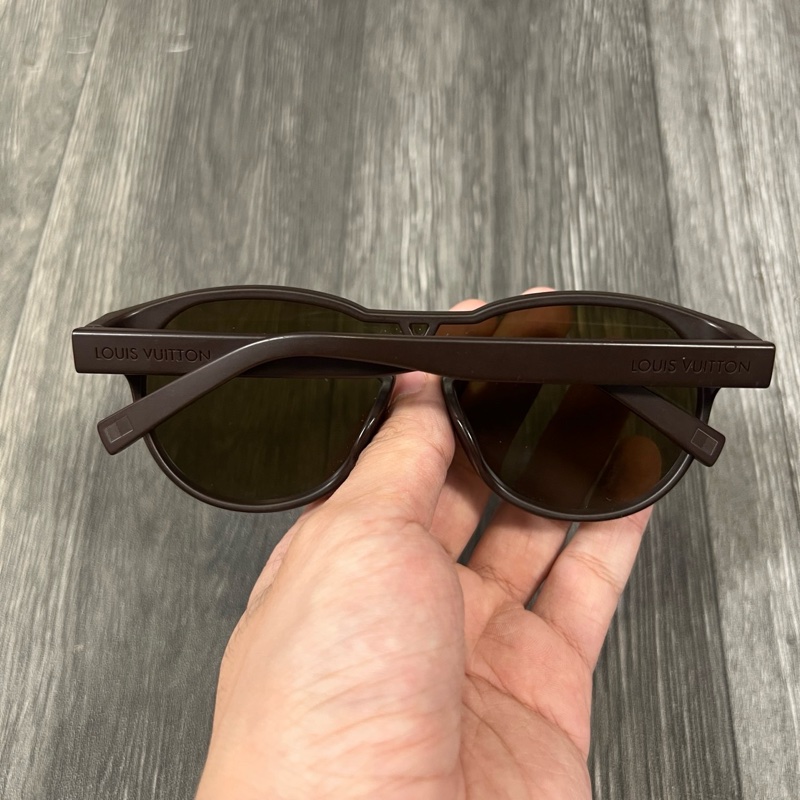 Lv 滿印logo 墨鏡-2