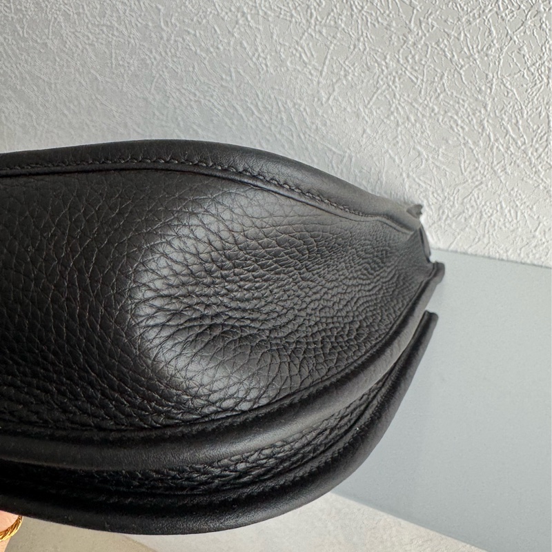 Hermes黑色銀釦eyelyne29 男女背都超好看-6