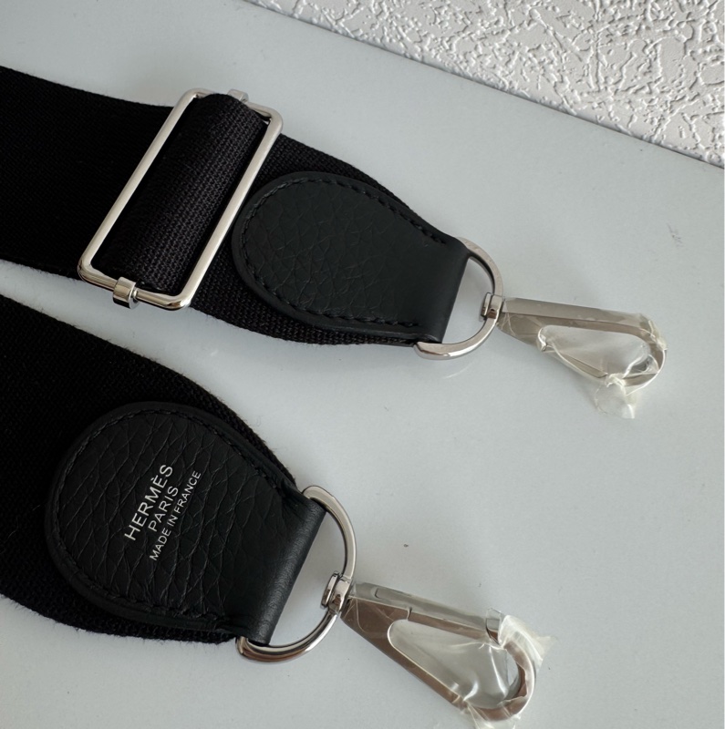 Hermes黑色銀釦eyelyne29 男女背都超好看-18