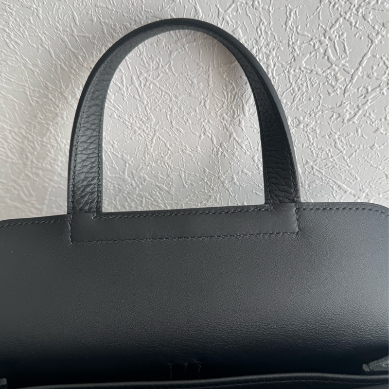 Hermes黑色金釦halzan25 必買❤️‍🔥❤️‍🔥❤️‍🔥-17