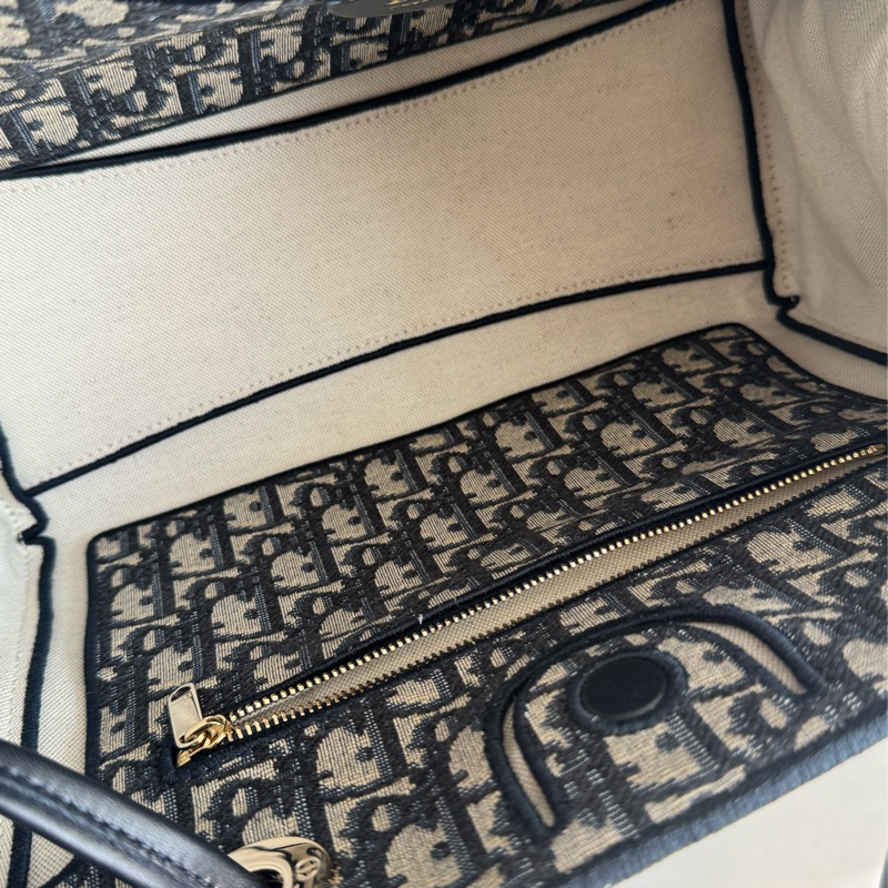 Dior藍緹花蝴蝶結雙肩包🎀 水水必買-15