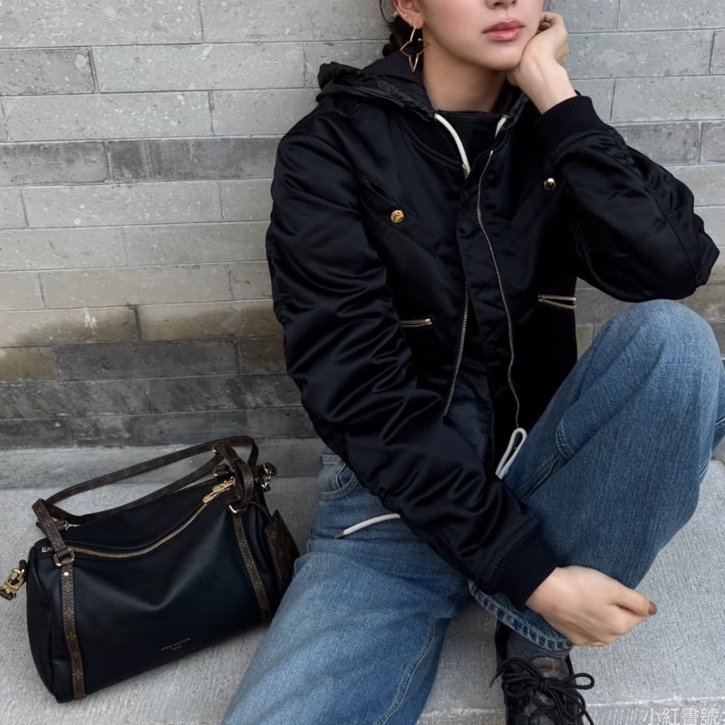 LV黑牛皮原花雙耳背帶波士頓肩側背包M26039-3