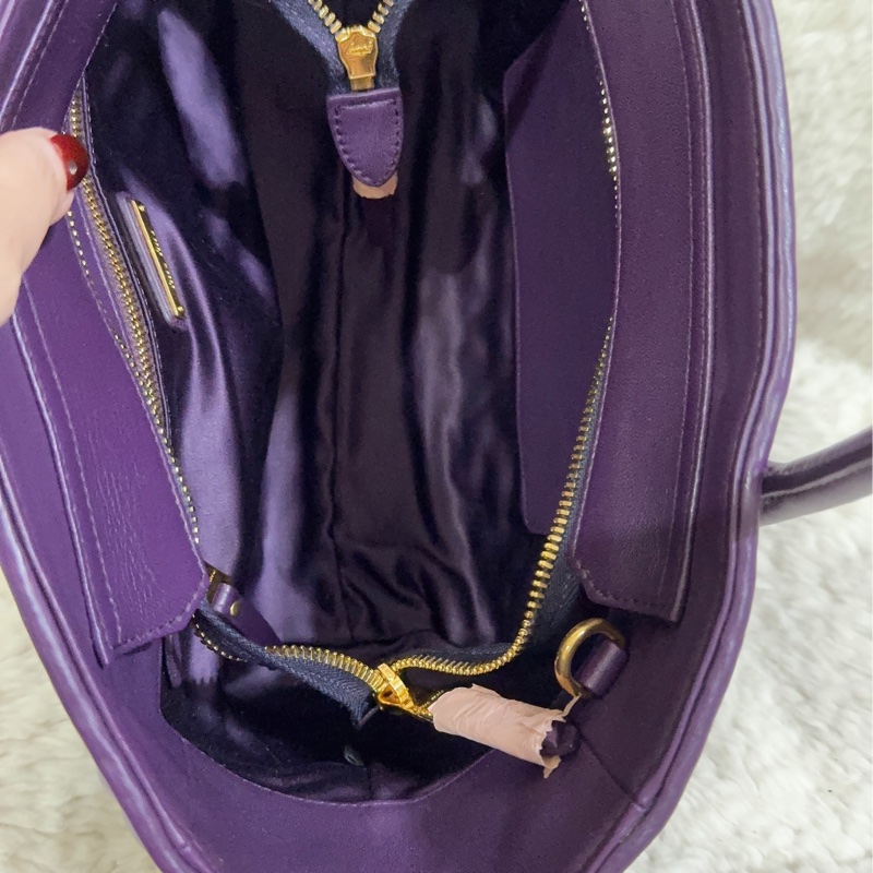 全新未使用MIU MIU 手提肩背包-21