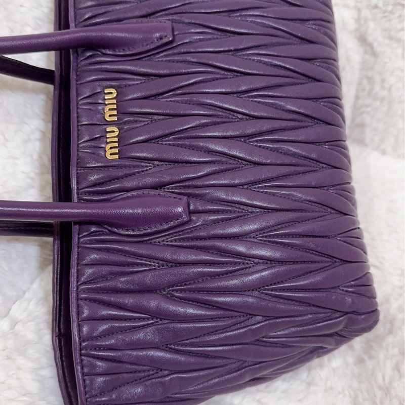 全新未使用MIU MIU 手提肩背包-33