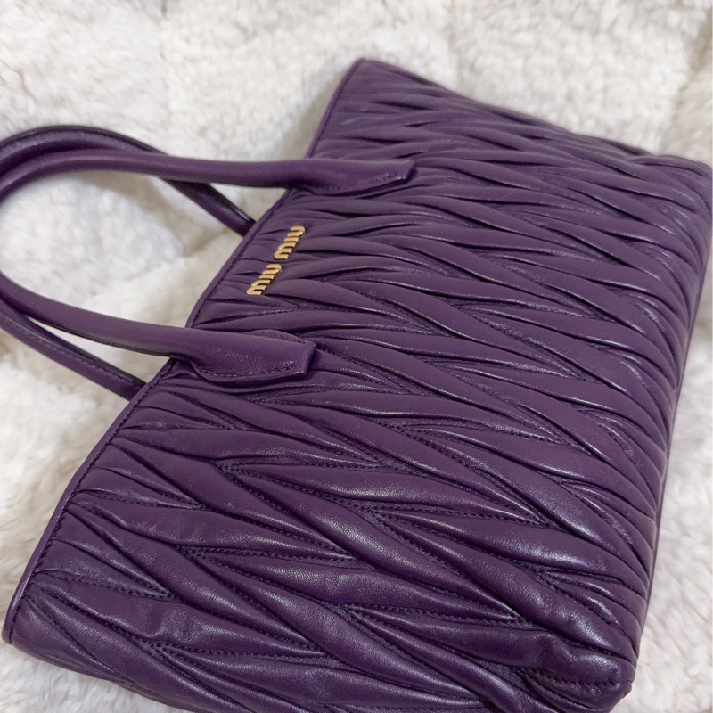 全新未使用MIU MIU 手提肩背包-35