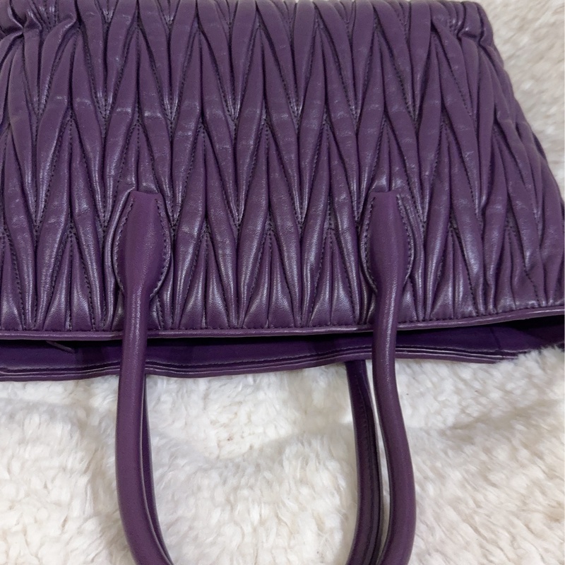 全新未使用MIU MIU 手提肩背包-36