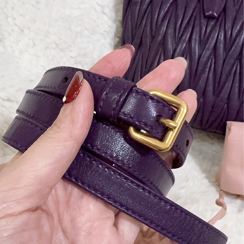 全新未使用MIU MIU 手提肩背包-41