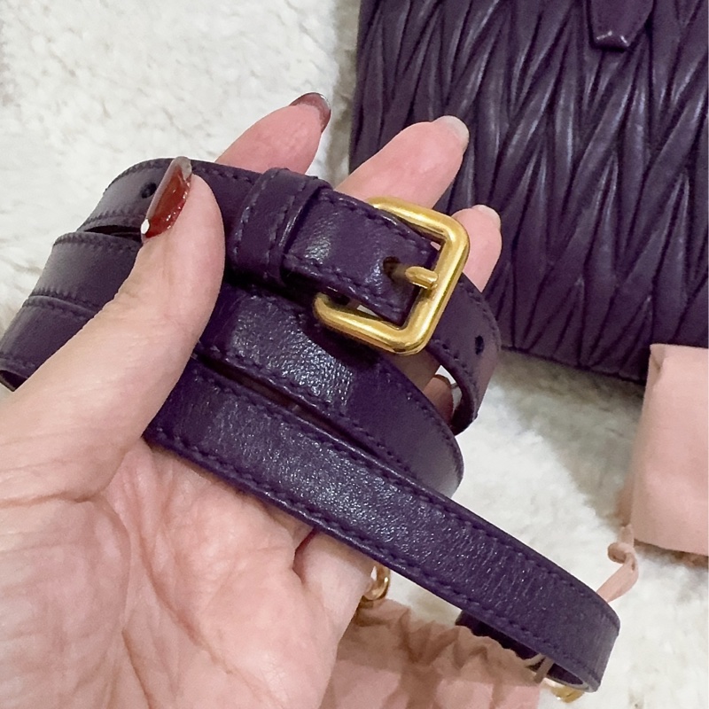 全新未使用MIU MIU 手提肩背包-42