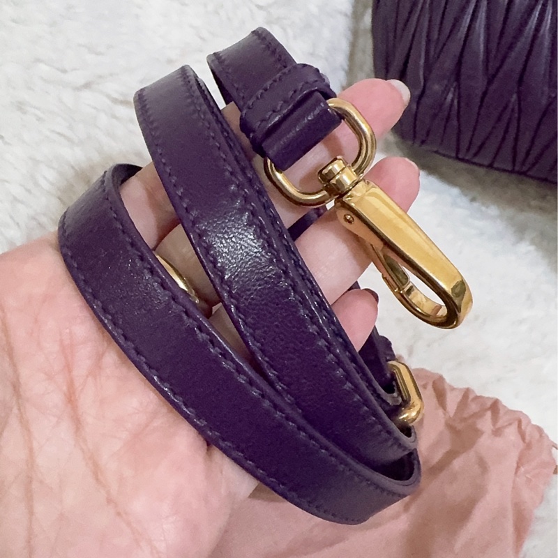 全新未使用MIU MIU 手提肩背包-43