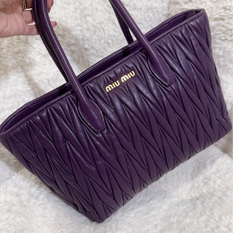 全新未使用MIU MIU 手提肩背包-53