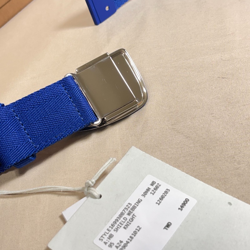 🎁全新盒裝 閒置未使用 2025新款 Burberry 巴寶莉 騎士藍戰馬皮帶/腰帶（原價14900）-8