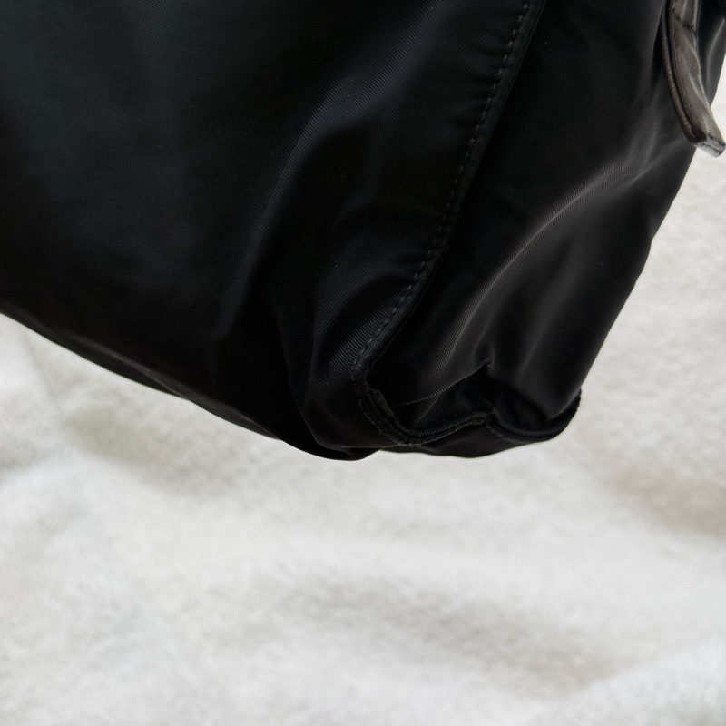 PRADA黑色拼皮竪版托特包 小號-10