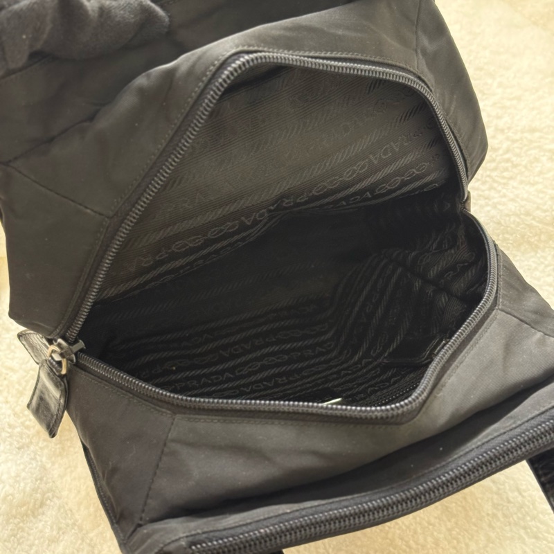 PRADA黑色拼皮竪版托特包 小號-12