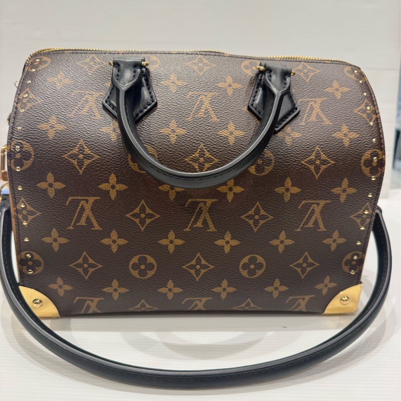 LV Trunk25卯釘手提-1
