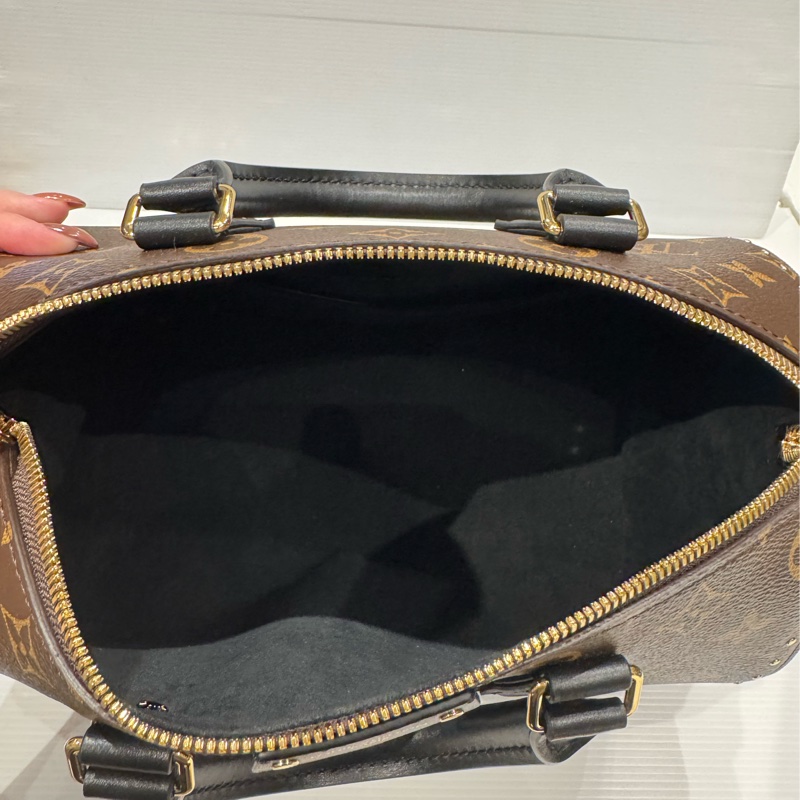 LV Trunk25卯釘手提-7